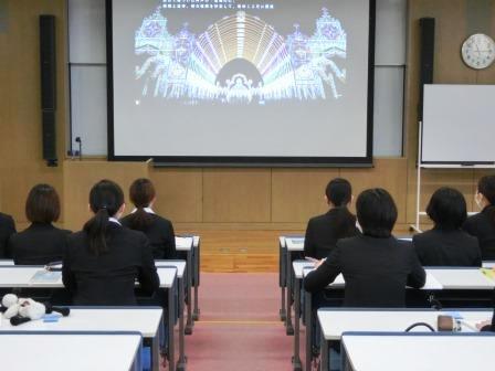 神女学内説明会の様子1